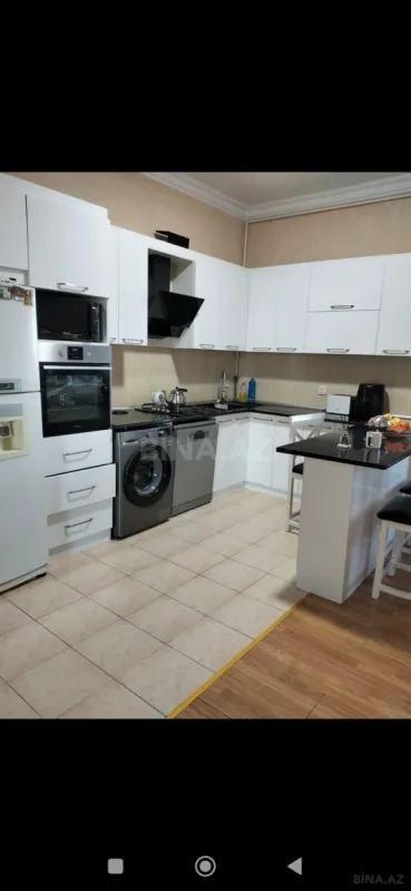 Satılır 3 otaqlı mənzil 71 m²