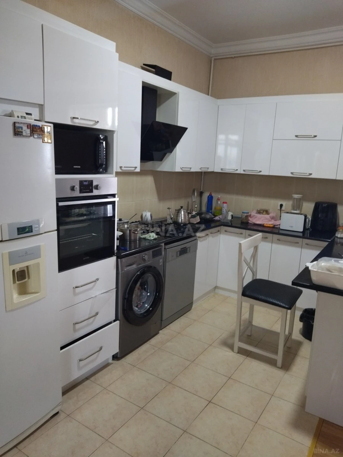 Satılır 3 otaqlı mənzil 71 m²