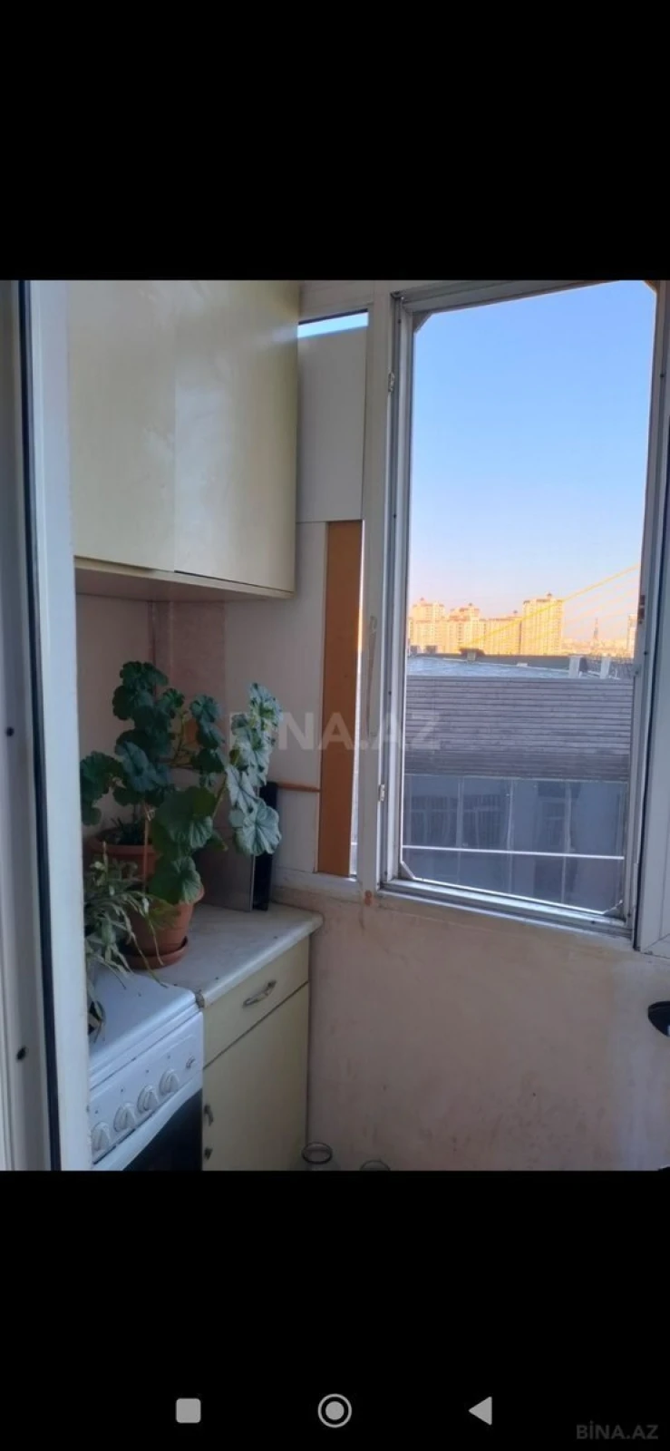 Satılır 3 otaqlı mənzil 71 m²