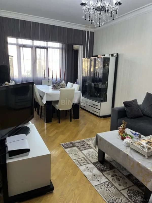 Satılır 3 otaqlı mənzil 80 m²