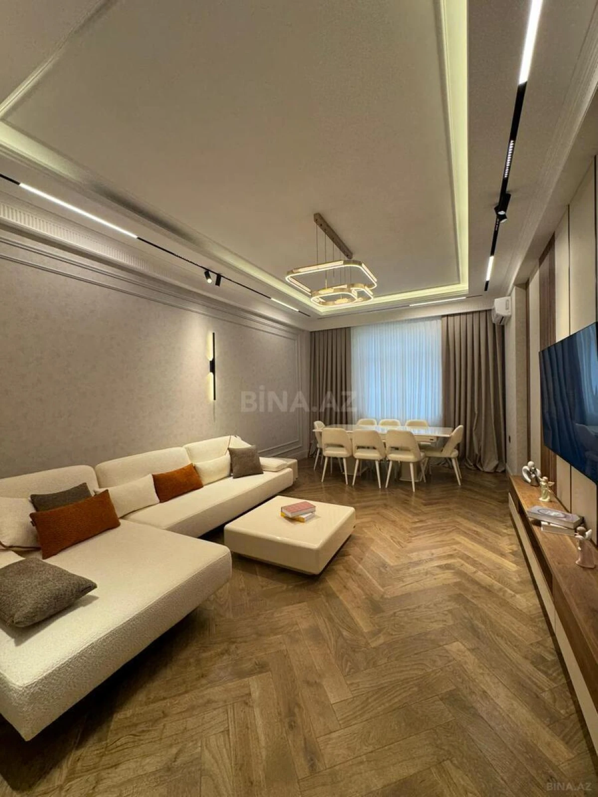 Satılır 3 otaqlı mənzil 120 m²