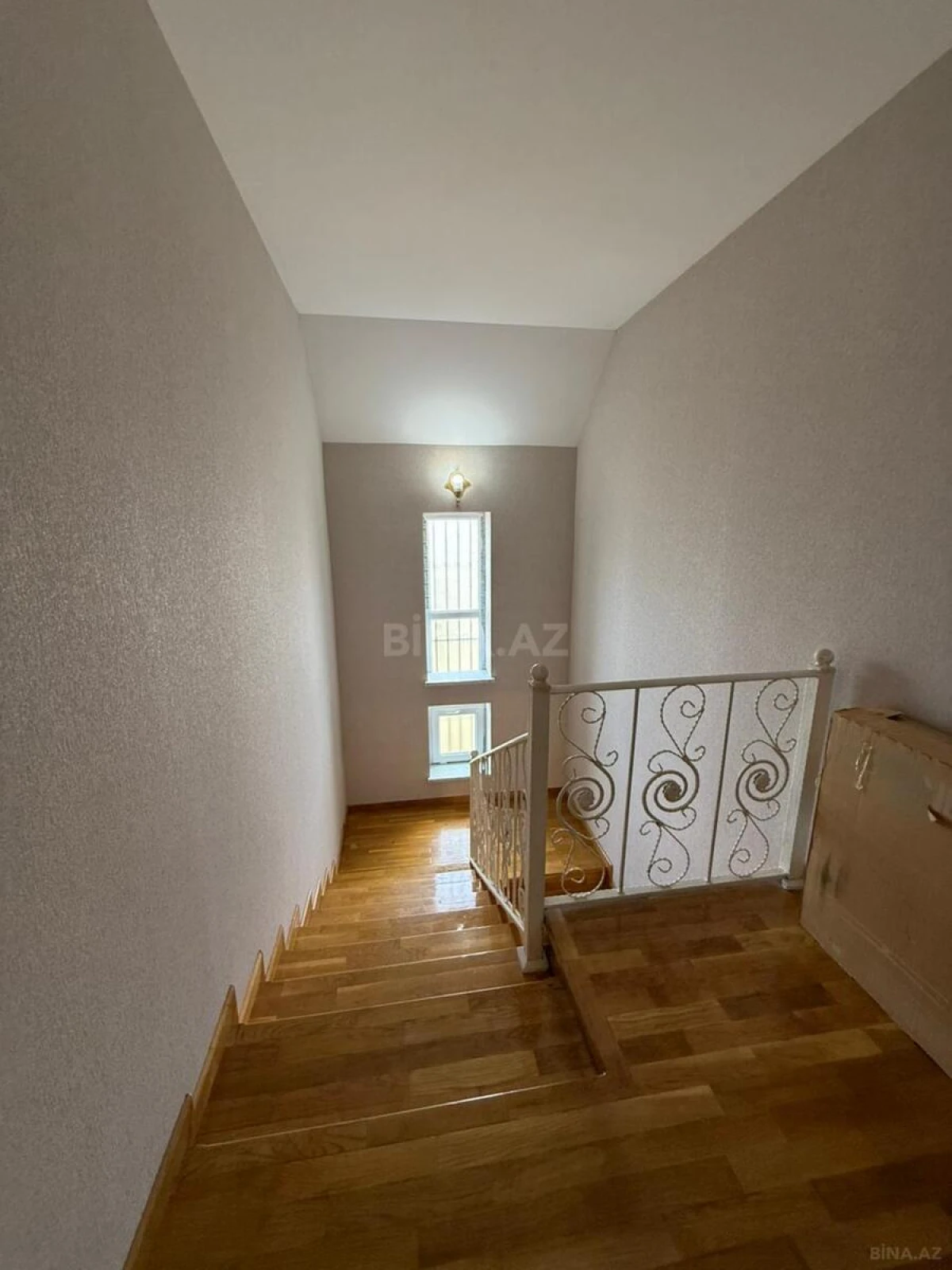 Satılır 6 otaqlı həyət evi 150 m²