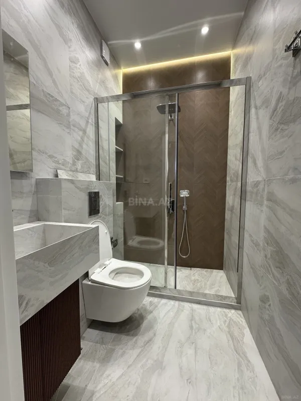 Kirayə verilir 2 otaqlı mənzil 80 m²