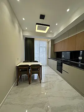 Kirayə verilir 2 otaqlı mənzil 80 m² — Bakı 2 otaq 80.00 m²