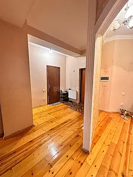 Satılır 3 otaqlı mənzil 100 m²