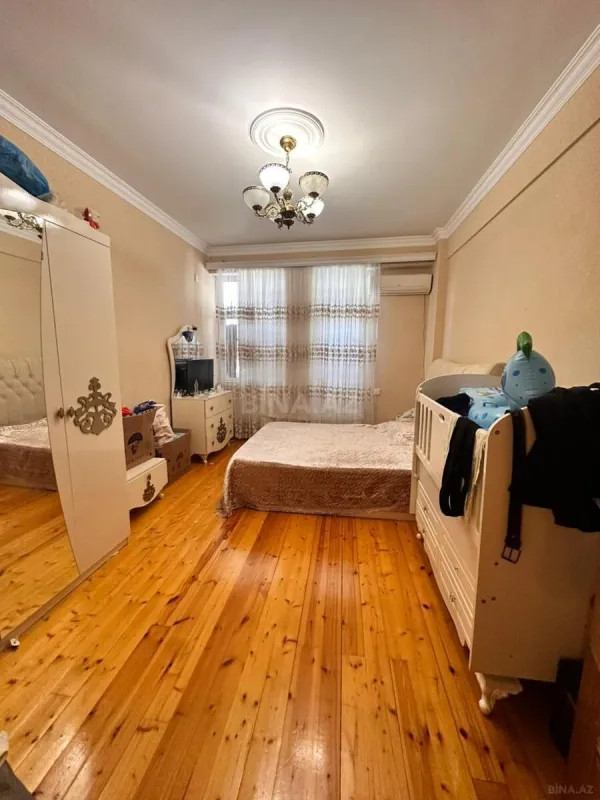 Satılır 3 otaqlı mənzil 100 m²