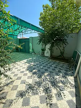Satılır 3 otaqlı həyət evi 100 m²