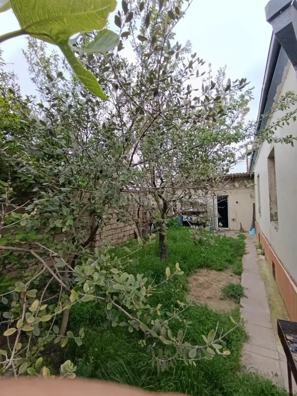 Satılır torpaq sahəsi 6 m²