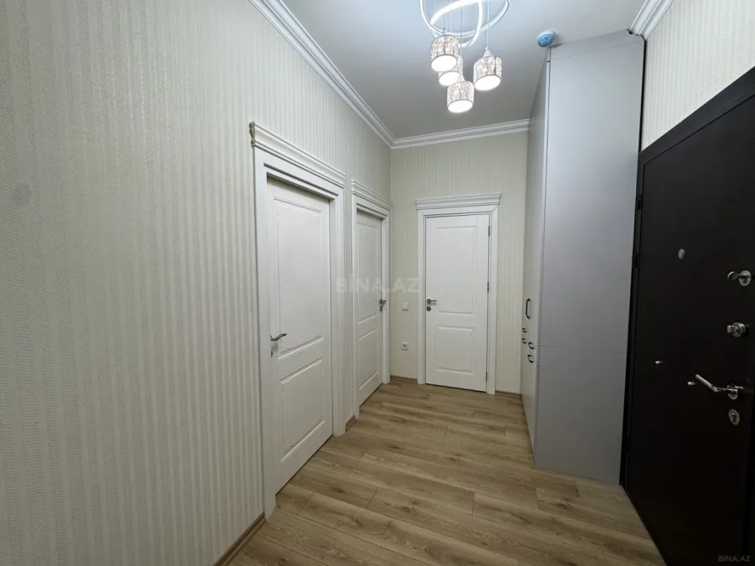 Satılır 2 otaqlı mənzil 75 m²