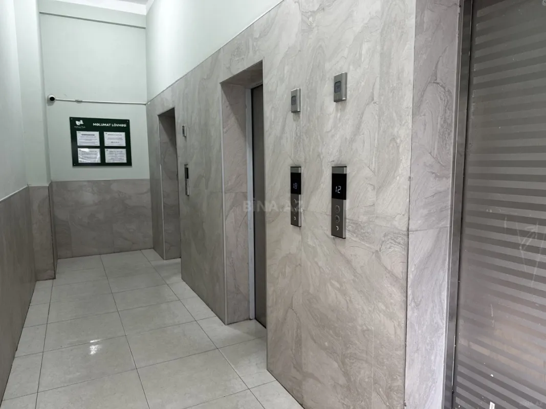 Satılır 2 otaqlı mənzil 75 m²