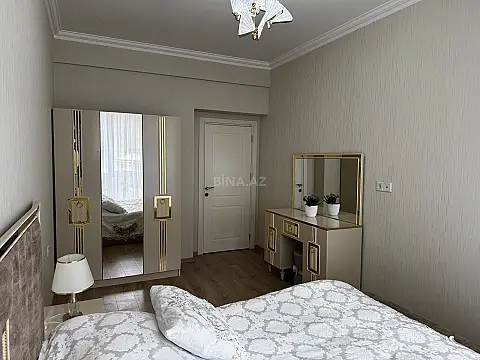 Satılır 2 otaqlı mənzil 75 m²