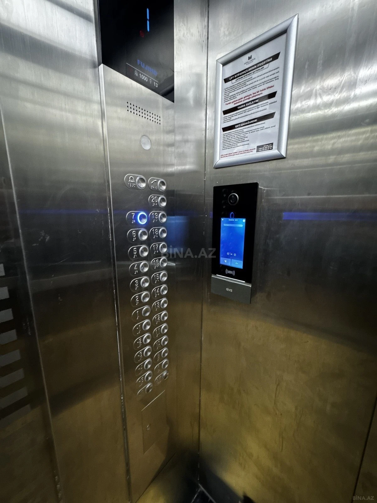 Satılır 2 otaqlı mənzil 75 m²