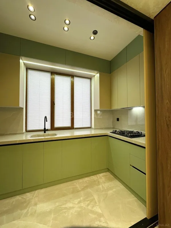Satılır 2 otaqlı mənzil 67 m²