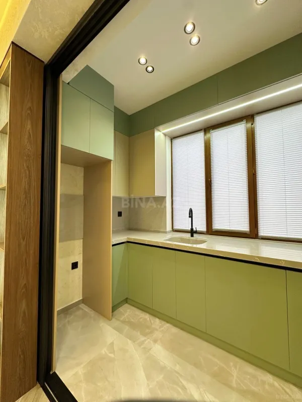 Satılır 2 otaqlı mənzil 67 m²