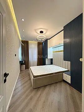 Satılır 2 otaqlı mənzil 67 m²