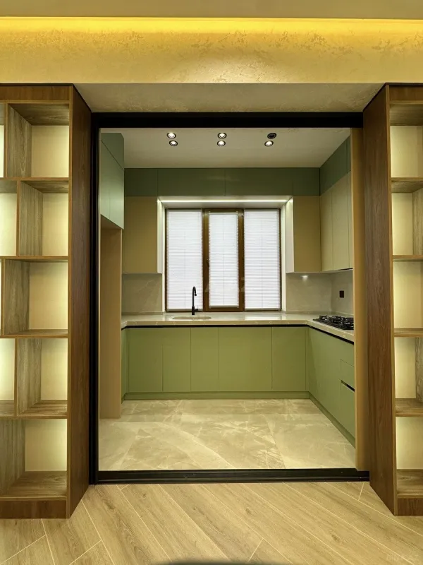 Satılır 2 otaqlı mənzil 67 m²