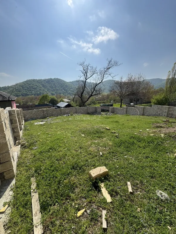 Satılır torpaq sahəsi 2.8 m²