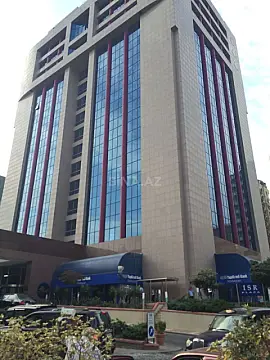 Satılır 3 otaqlı mənzil 135 m² — Bakı 3 otaq 135.00 m²