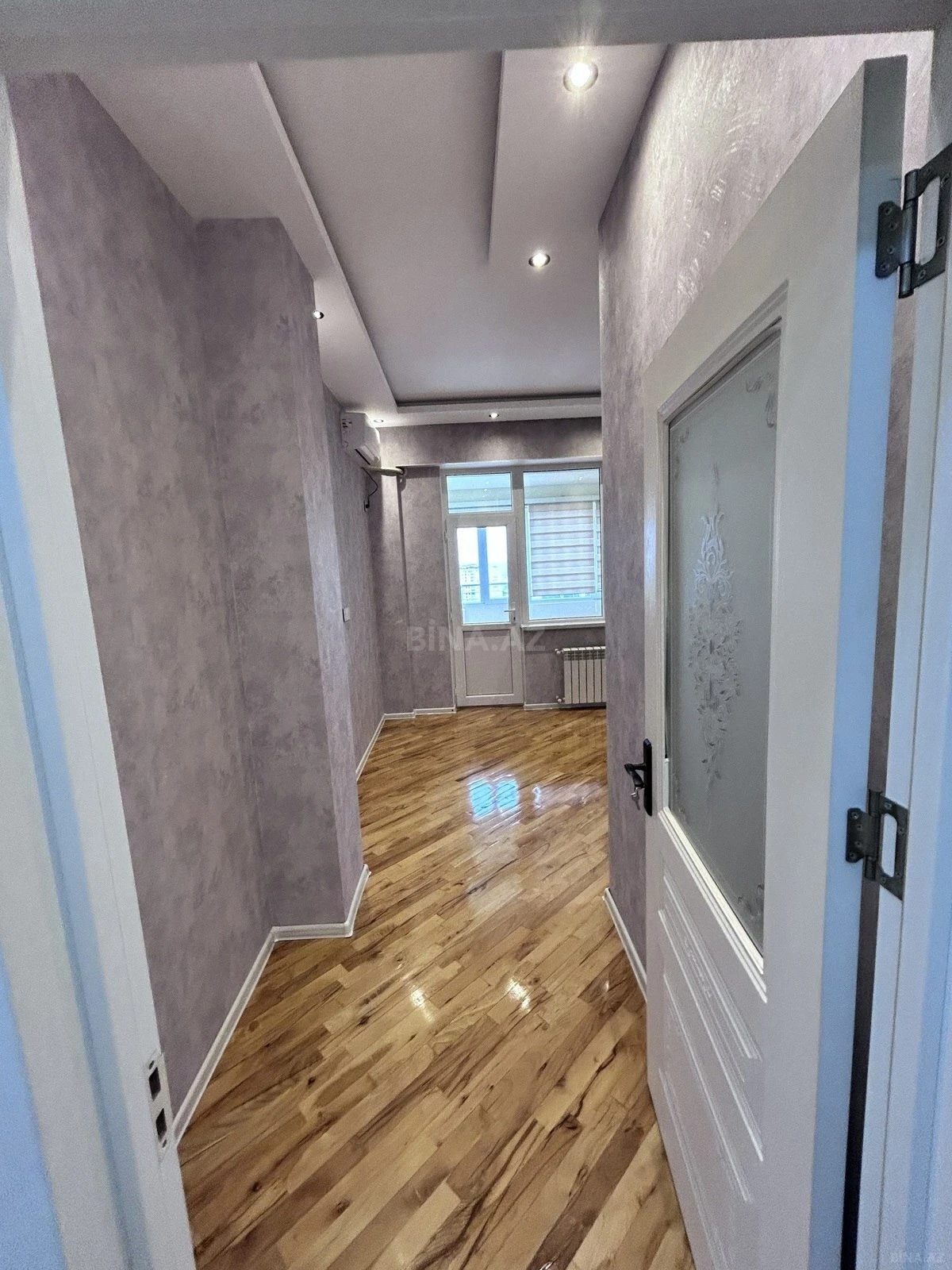 Satılır 3 otaqlı mənzil 97 m²
