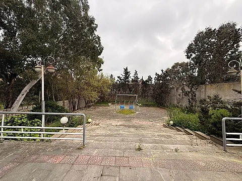 Satılır torpaq sahəsi 20 m²
