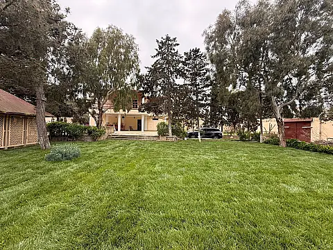 Satılır torpaq sahəsi 20 m²
