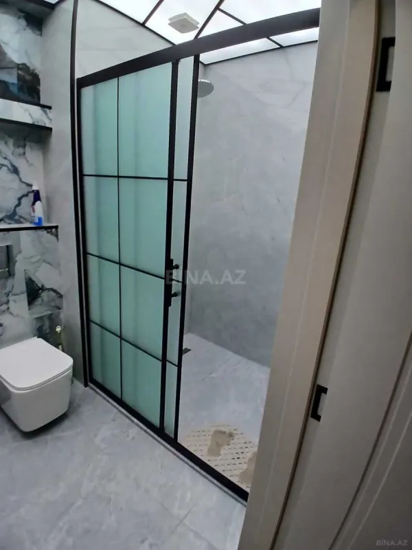 Kirayə verilir 3 otaqlı mənzil 132 m²