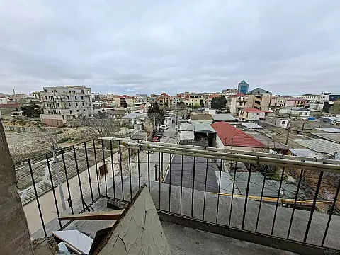 Satılır 1 otaqlı mənzil 43 m²