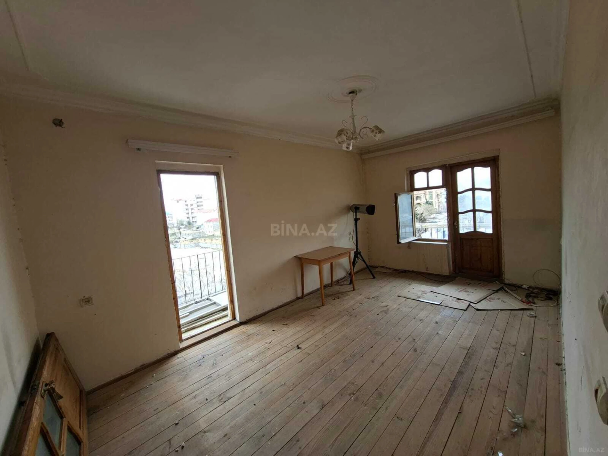 Satılır 1 otaqlı mənzil 43 m²