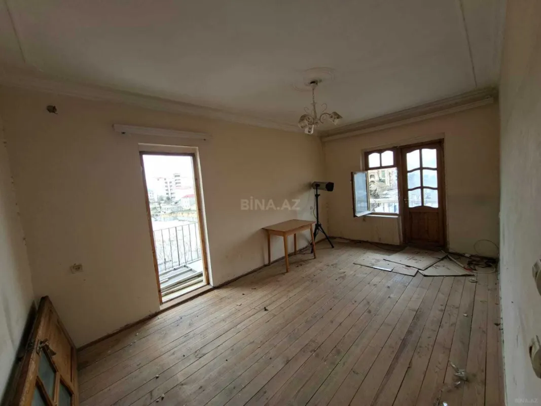 Satılır 1 otaqlı mənzil 43 m²