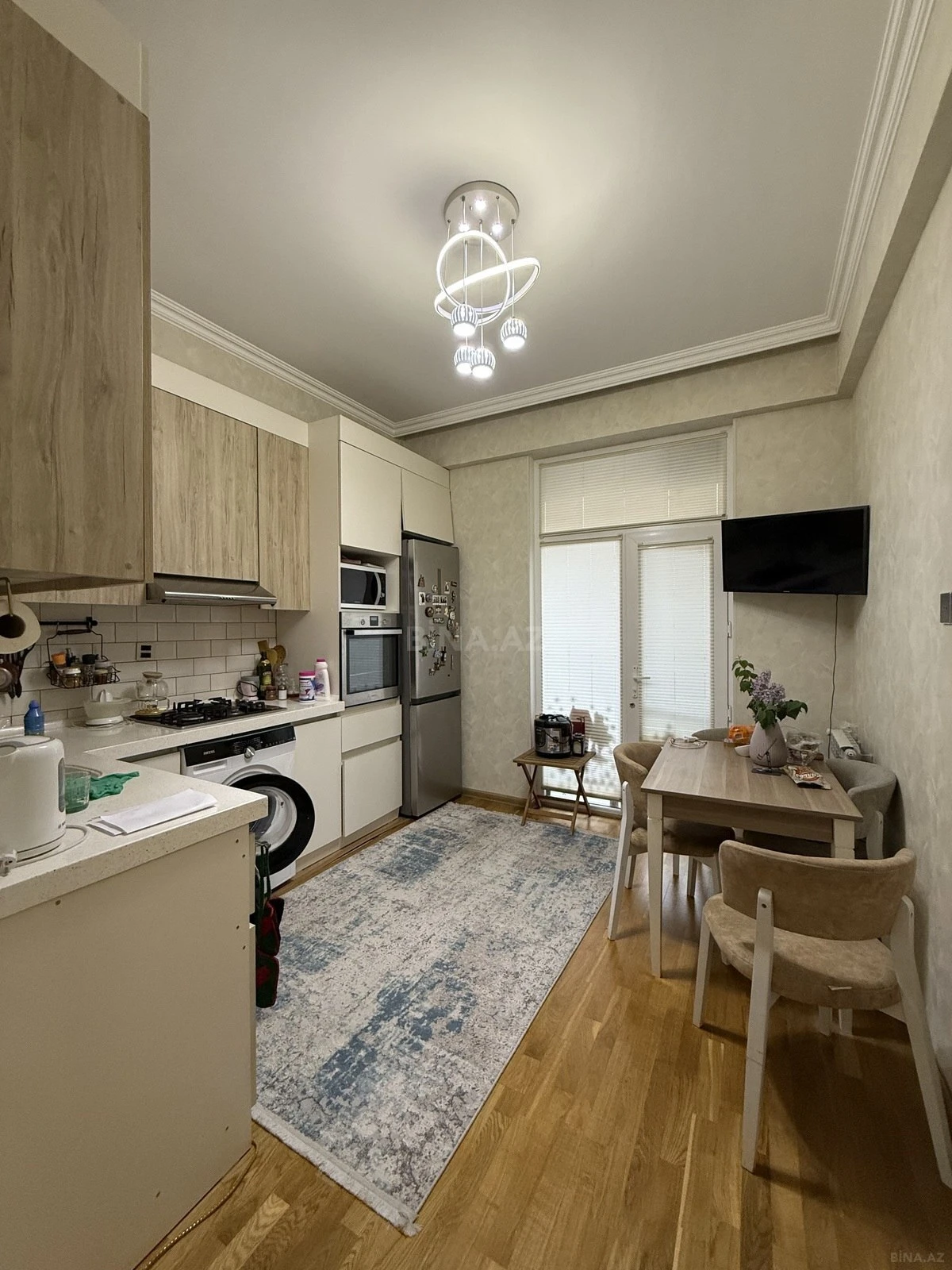 Satılır 2 otaqlı mənzil 72 m²