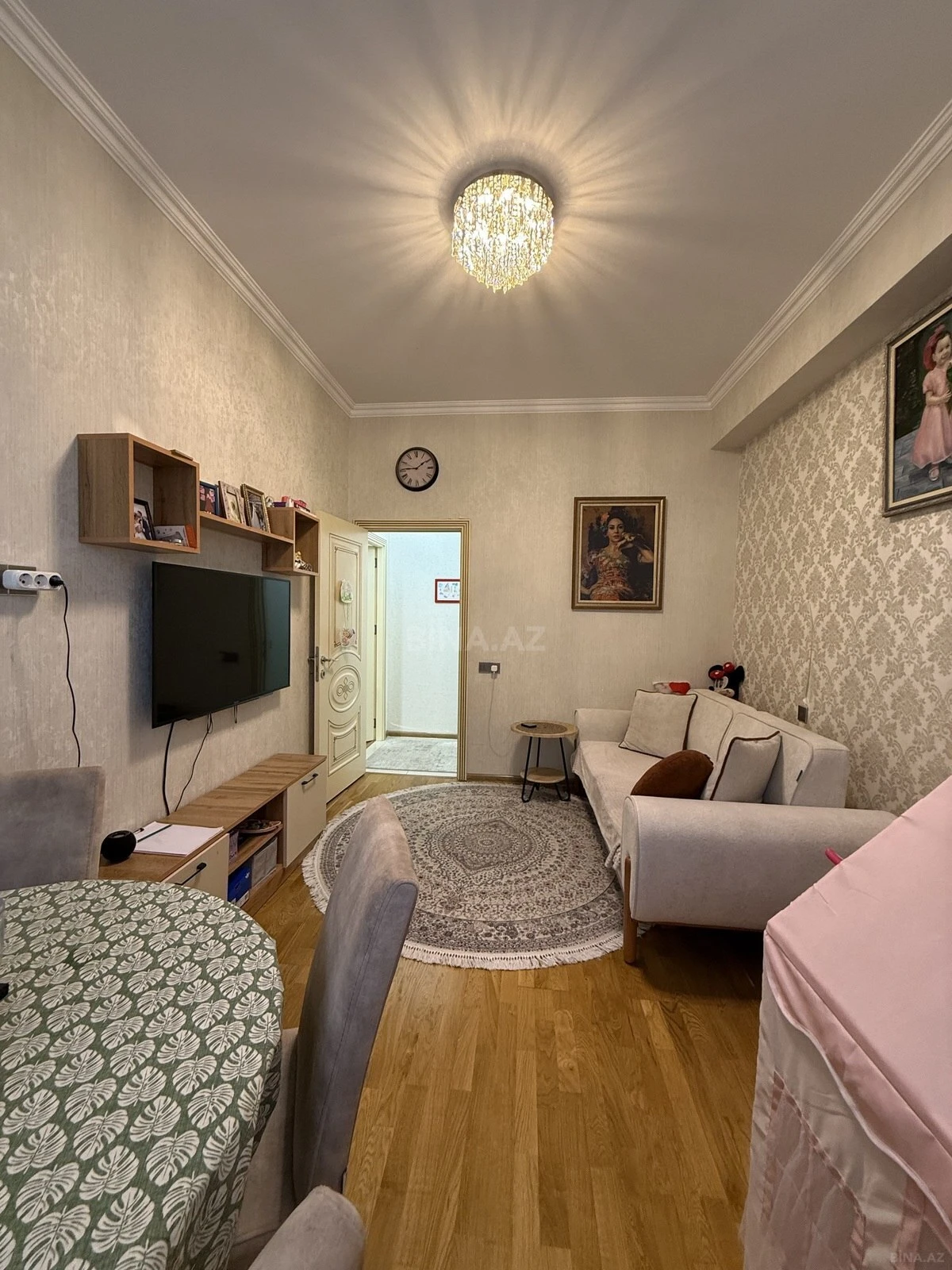 Satılır 2 otaqlı mənzil 72 m²