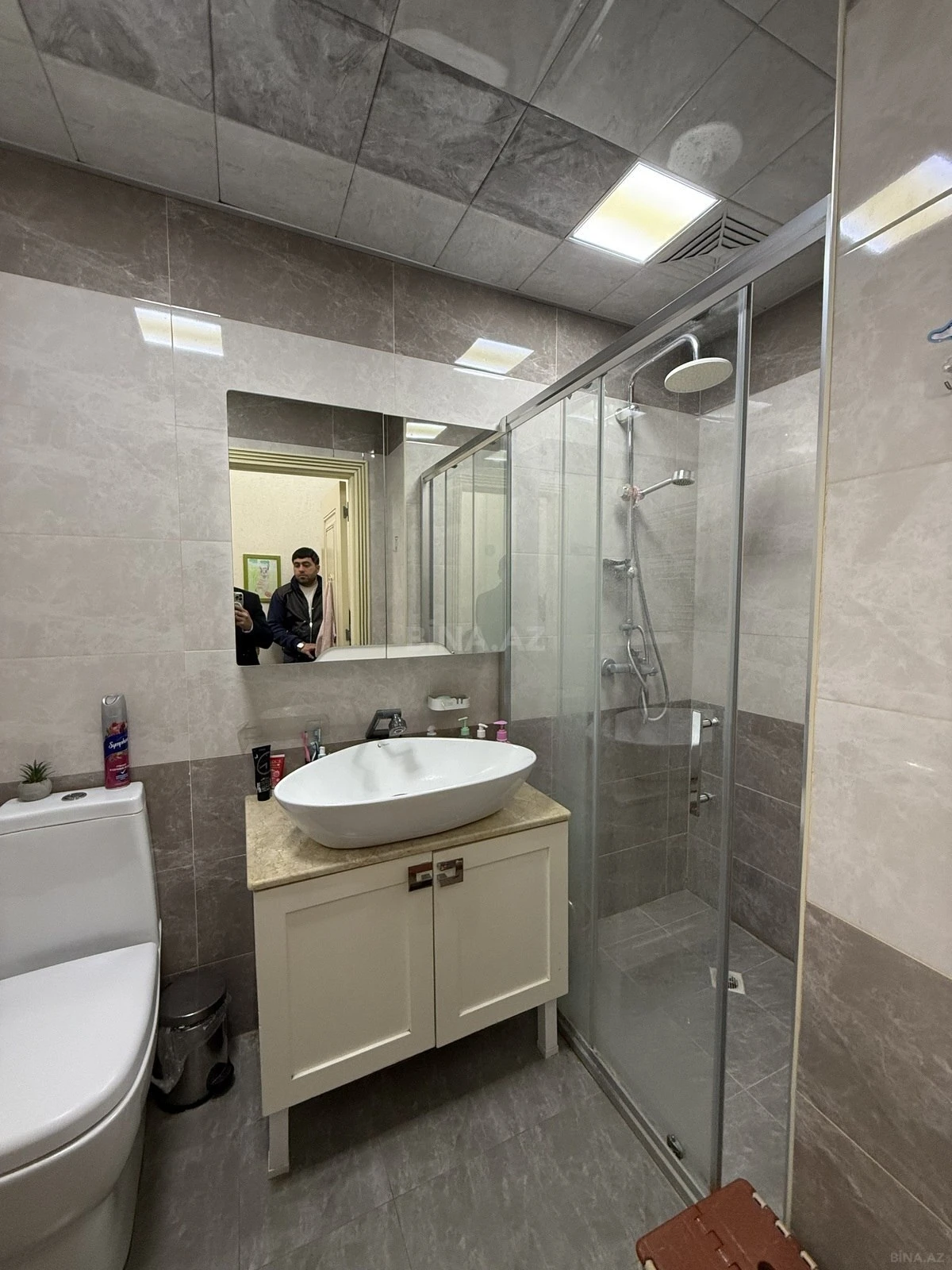 Satılır 2 otaqlı mənzil 72 m²