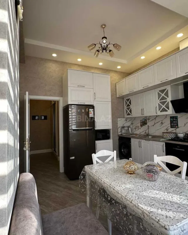 Satılır 3 otaqlı mənzil 100 m²