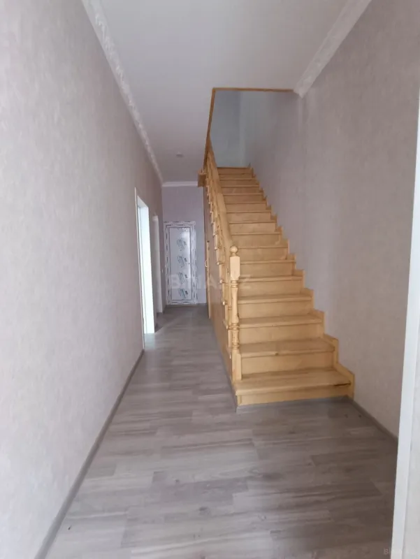 Satılır 4 otaqlı həyət evi 118 m²