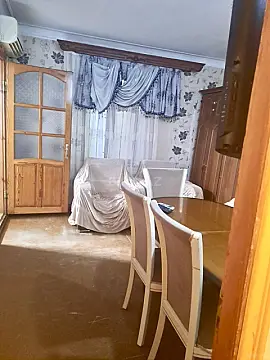 Kirayə verilir 2 otaqlı mənzil 50 m²