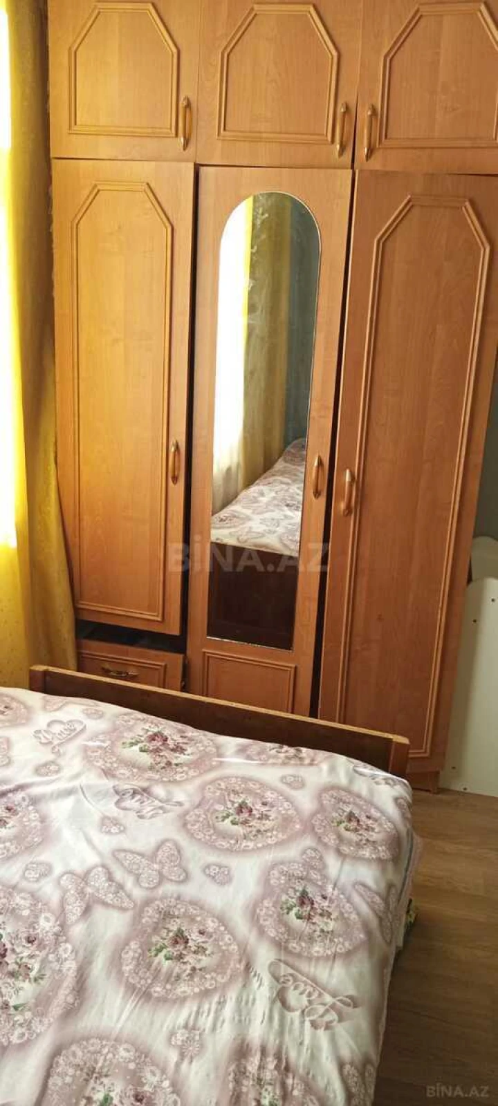Kirayə verilir 2 otaqlı mənzil 65 m²