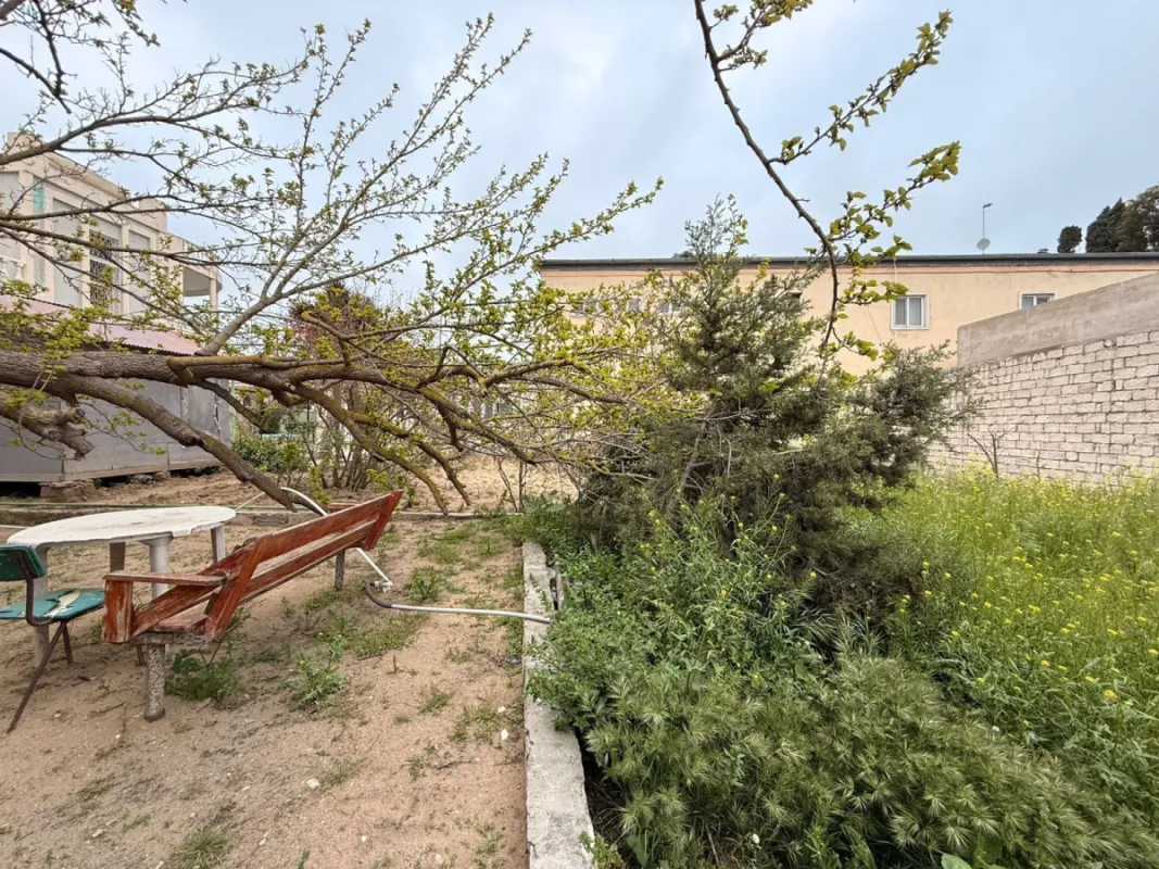 Satılır torpaq sahəsi 4 m²