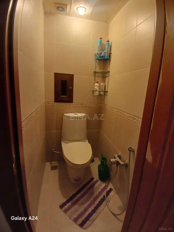 Satılır 2 otaqlı mənzil 76 m²