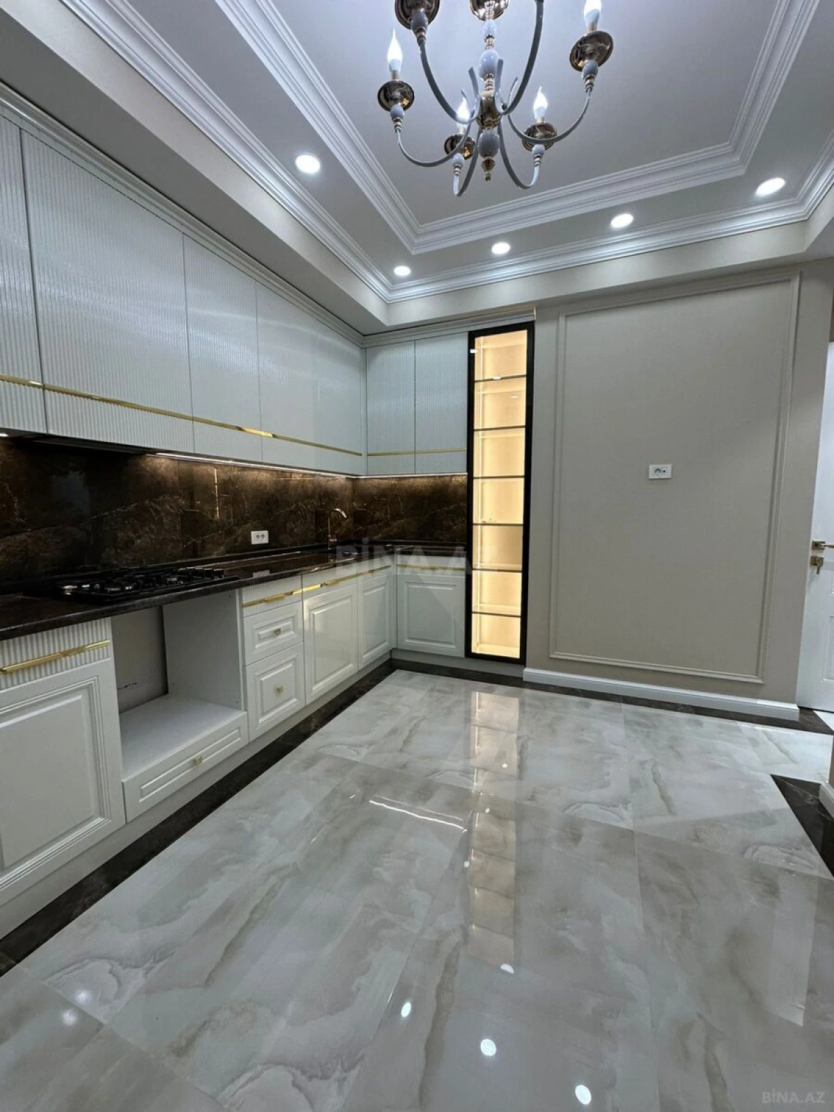 Satılır 3 otaqlı mənzil 90 m²