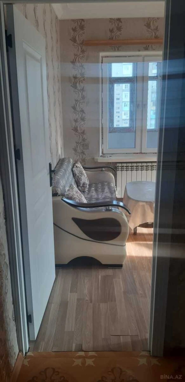 Kirayə verilir 2 otaqlı mənzil 45 m²