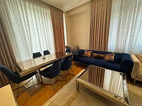 Kirayə verilir 2 otaqlı mənzil 110 m²