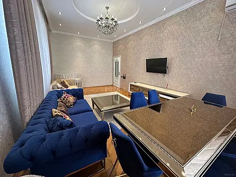 Kirayə verilir 2 otaqlı mənzil 110 m² — Bakı 2 otaq 110.00 m²