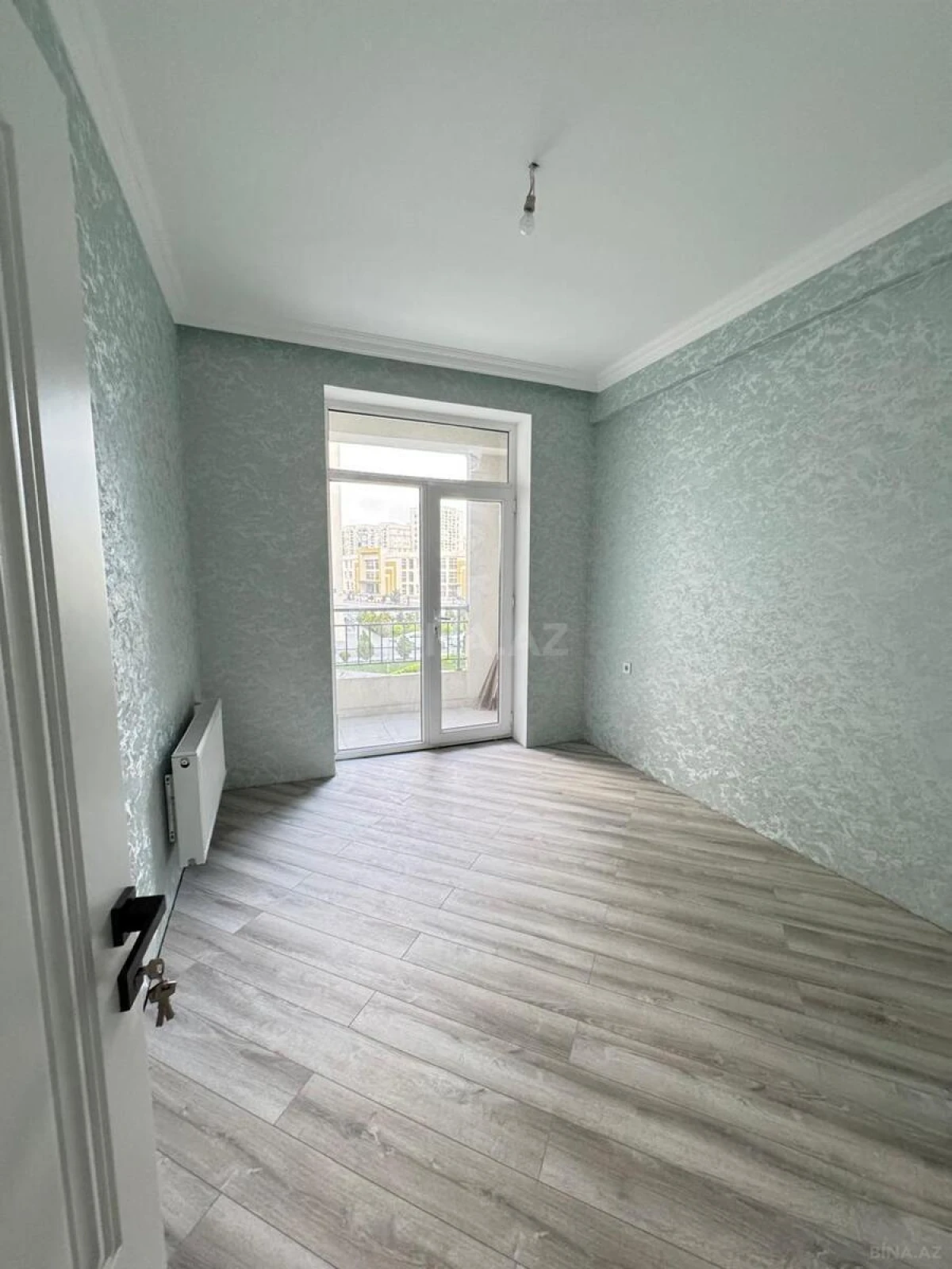 Kirayə verilir 3 otaqlı mənzil 92 m²