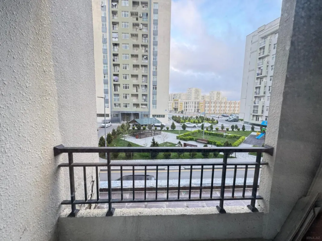 Kirayə verilir 3 otaqlı mənzil 92 m²