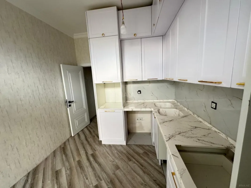 Kirayə verilir 3 otaqlı mənzil 92 m²