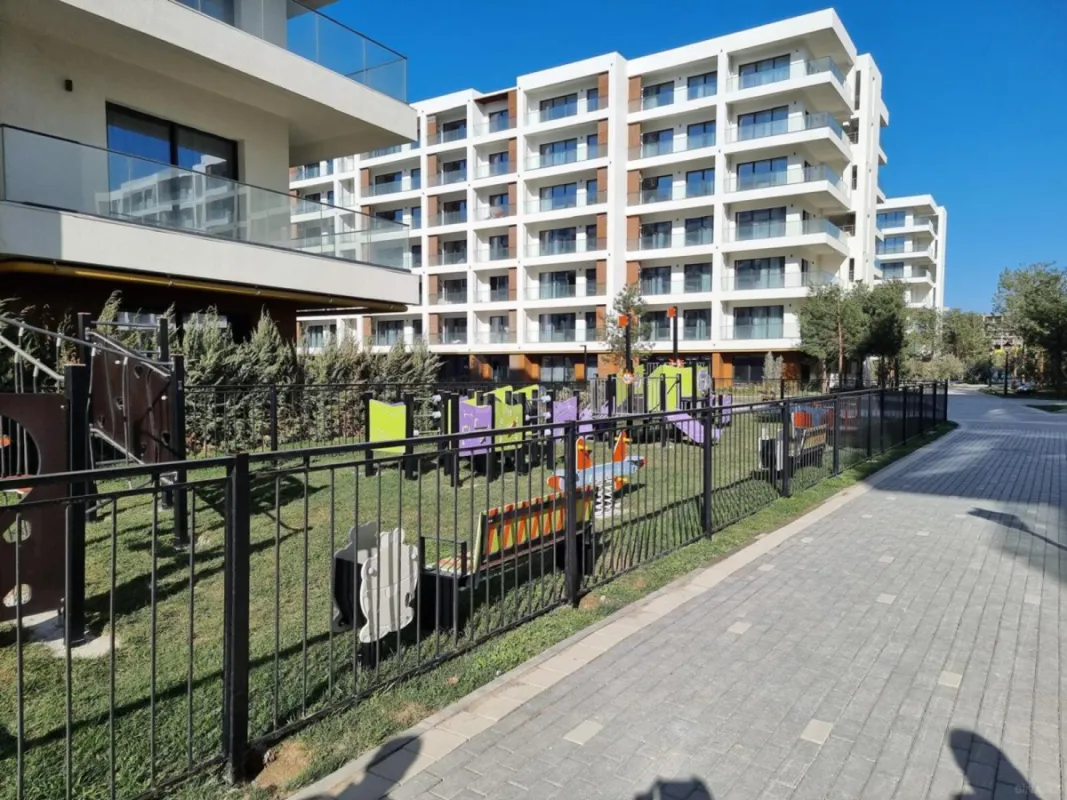 Kirayə verilir 1 otaqlı mənzil 60 m²