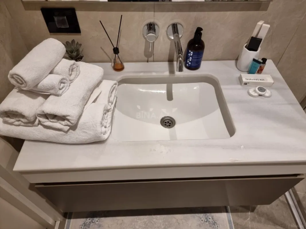 Kirayə verilir 1 otaqlı mənzil 60 m²