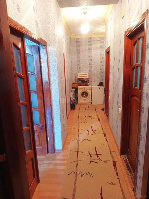 Satılır 4 otaqlı mənzil 102 m²