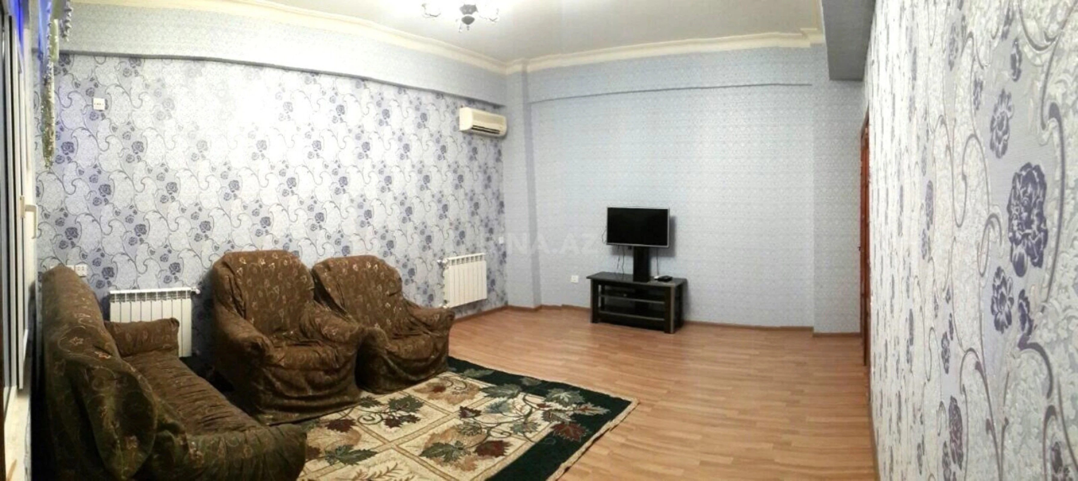 Satılır 4 otaqlı mənzil 102 m²