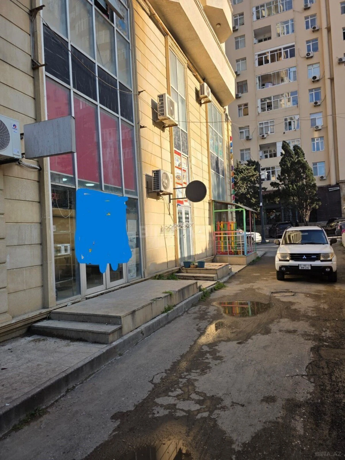 Kirayə verilir obyekt 615 m²